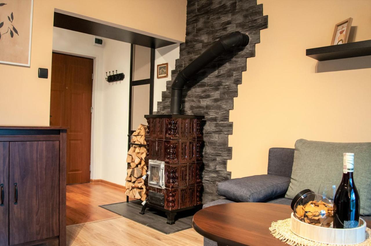Apartament "Klimatycznie" - Przytulny, 4-Osobowy, Jelenia Gora, Cieplice Екстер'єр фото